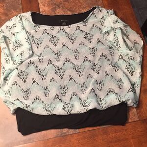 Cute AB Studio top🌸